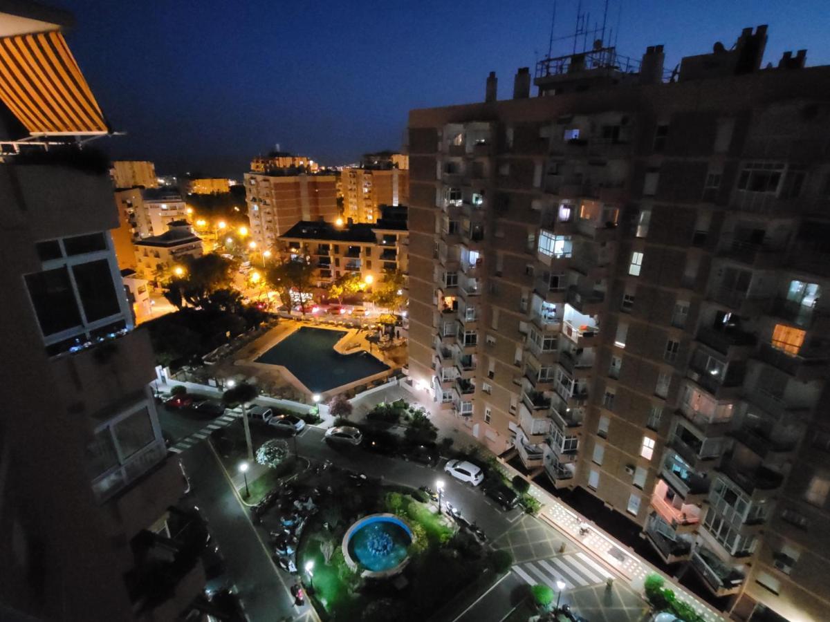 Attico Acuario, 2 Bathrooms Top Floor Appartment With Sea And Mountain Views Benalmádena Dış mekan fotoğraf