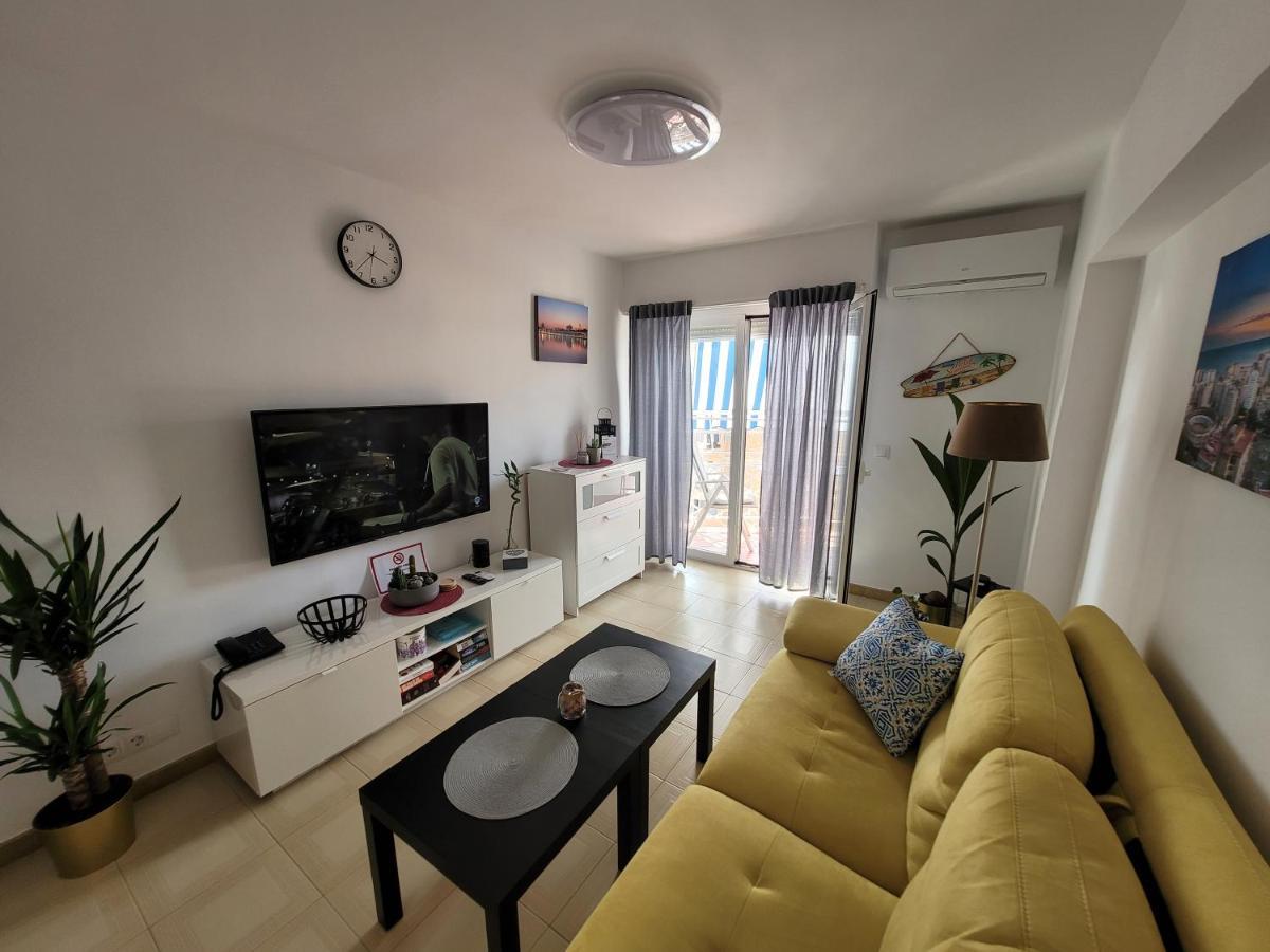 Attico Acuario, 2 Bathrooms Top Floor Appartment With Sea And Mountain Views Benalmádena Dış mekan fotoğraf